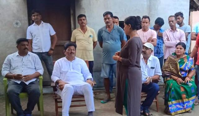 ମାହାଙ୍ଗାର ବିପଦର ବନ୍ଧୁ ପ୍ରତାପ ଜେନା : ଶୋକ ସନ୍ତପ୍ତ ପରିବାରକୁ ଭେଟି ଜଣାଇଲେ ସମବେଦନା