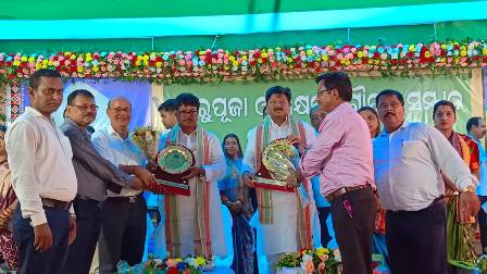 ମାହାଙ୍ଗା ନିର୍ବାଚନ ମଣ୍ଡଳୀ ସ୍ତରୀୟ ଗୁରୁପୂଜା ଓ ଶିକ୍ଷକ ଗୌରବ ସଂମାନ ସମାରୋହ