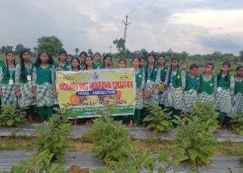 ରାଇରଙ୍ଗପୁର ବାଳିକା ବିଦ୍ୟାଳୟରେ ଧନ୍ଦାମୂଳକ ପାଠ୍ୟକ୍ରମ ଯୋଗୁଁ ଛାତ୍ରୀ ମାନେ ହେବ ସ୍ବାଭିଲମ୍ବୀ