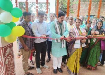ବୋତଳମା ଗୋଷ୍ଠୀ ସ୍ୱାସ୍ଥ୍ୟ କେନ୍ଦ୍ରରେ ଆୟୁଷ୍ମାନ ଭଵଃ ସ୍ବାସ୍ଥ୍ୟ ମେଳା