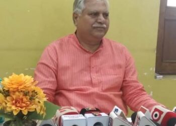 ପାଟଣାଗଡ଼ କୁ ଜିଲ୍ଲା ମାନ୍ୟତା ଦାବି ରେ ଦୂର୍ବାର ଆନ୍ଦୋଳନ ପାଇଁ ସାମ୍ବାଦିକ ସମ୍ମିଳନୀ ରେ ଯଜ୍ଞଶ୍ଵର ଙ୍କ ଆହ୍ୱାନ
