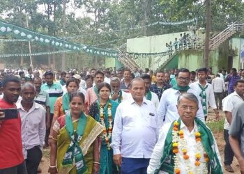 ହରିଚନ୍ଦନପୁର ଠାରେ ଅନୁଷ୍ଠିତ ହୋଇଥିବା ବିଜୁ ଜନତା ଦଳର ଜନ ସମ୍ପର୍କ ପଦଯାତ୍ରା