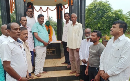 ପୂର୍ବତନ କଂଗ୍ରେସ ୱାର୍ଡ ସଭାପତିଙ୍କ ପକ୍ଷରୁ ଗାନ୍ଧୀ ଜୟନ୍ତୀ ପାଳନ