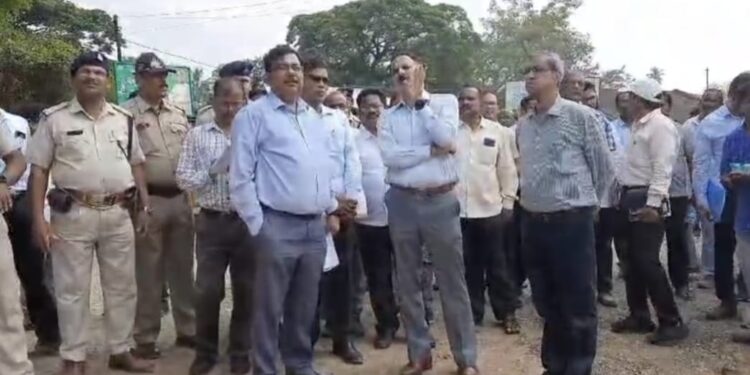 ପୂର୍ବତଟ ରେଳବିଭାଗର ମହାପ୍ରବନ୍ଧକ ଶ୍ରୀ ମନୋଜ ଶର୍ମା ଙ୍କ ପାରଳାଖେମୁଣ୍ଡି ଓ ଗୁଣୁପୁର ଷ୍ଟେସନ ପରିଦର୍ଶନ