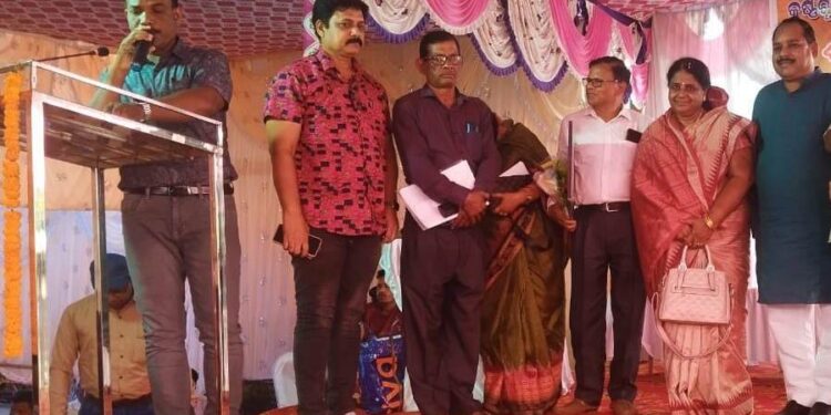 କୃଷ୍ଣଚୁଡ଼ା ସାହିତ୍ୟ ସଂସଦ ପକ୍ଷରୁ କବିତା ପାଠ ଉତ୍ସବ 