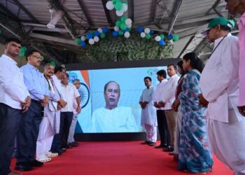ବରିଷ୍ଠ ନାଗରିକ ତୀର୍ଥଯାତ୍ରାର ଶୁଭାରମ୍ଭ କଲେ – ମାନ୍ୟବର ମୁଖ୍ୟମନ୍ତ୍ରୀ