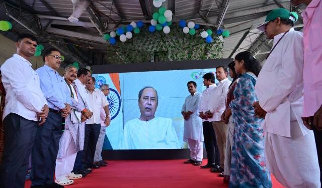 ବରିଷ୍ଠ ନାଗରିକ ତୀର୍ଥଯାତ୍ରାର ଶୁଭାରମ୍ଭ କଲେ – ମାନ୍ୟବର ମୁଖ୍ୟମନ୍ତ୍ରୀ