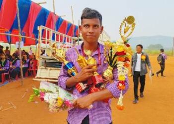 ଆଡକଟାରେ ଯୁବ ଓଡ଼ିଶା ନବୀନ ଓଡ଼ିଶା ଉଦଯାପିତ ଉତ୍ସବ ପାଳିତ