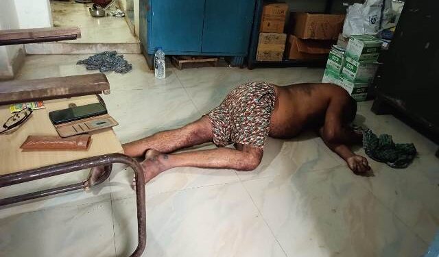 ବନ୍ଦ କୋଠରୀରୁ ପ୍ରାଣୀଧନ ନିରୀକ୍ଷକଙ୍କ ମୃତଦେହ ଉଦ୍ଧାର – ଆତ୍ମହତ୍ୟା ସନ୍ଦେହ !