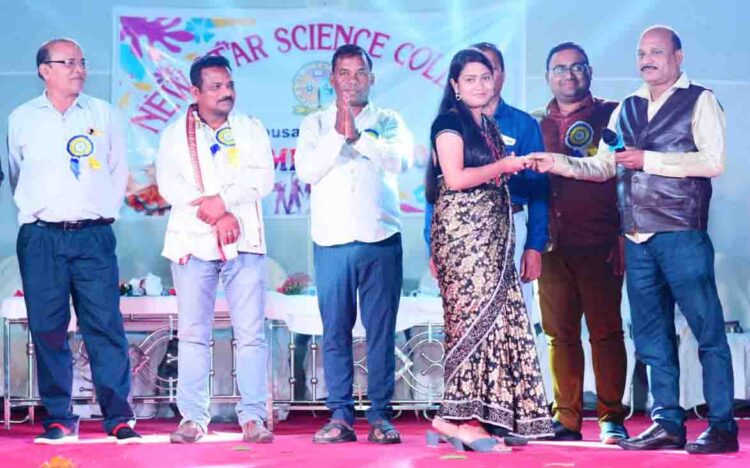 ନିଉଷ୍ଟାର ବିଜ୍ଞାନ ମହାବିଦ୍ୟାଳୟରେ ସ୍ବାଗତ ସମ୍ବର୍ଦ୍ଧନା ଉତ୍ସବ ପାଳିତ
