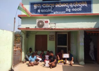 ଆର, ଉଦୟଗିରି ନୂତନ ବସଷ୍ଟାଣ୍ଡରେ ଦୋକାନ ଗୃହ ବଣ୍ଟନ ପାତରଅନ୍ତର ଓ ଅନିୟମିତା ଧରଣାରେ ବସିଥିବା ବାସଚୁତ ଅଭିଯୋଗ