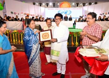 ରାଜ୍ୟସ୍ତରୀୟ ଶିଶୁ ମହୋତ୍ସବ ‘ସୁରଭି’ର ଦ୍ୱିତୀୟ ସନ୍ଧ୍ୟା : ପିଲାମାନେ ନିଜର ସର୍ବାଙ୍ଗୀନ ବିକାଶ କରି ଦେଶ ଜାତିର ନାଁ ରଖ – ଗଣଶିକ୍ଷା ମନ୍ତ୍ରୀ