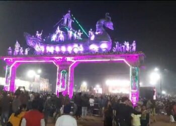 ଆରମ୍ଭ ହେଲା କଟକର ଐତିହାସିକ ବାଲିଯାତ୍ରା