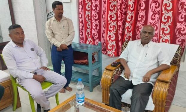 ଜିଲ୍ଲା ବିଜେଡି ସଭାପତିଙ୍କ ମୋହନା ବ୍ଲକ ଗସ୍ତ ଦଳୀୟ କର୍ମୀ ମାନଙ୍କ ସହ ଆଲୋଚନା