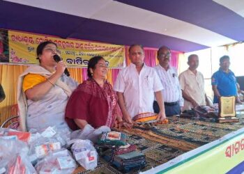 ରାଧାକୃଷ୍ଣ ଦରିଦ୍ର ନାରାୟଣ ସେବା ସଂଘର ୩୩ ତମ ବାର୍ଷିକ ଉତ୍ସବ ଅନୁଷ୍ଠିତ : ୧୫ ଶହ ଭିନ୍ନକ୍ଷମ ଅସହାୟ ଙ୍କୁ ଖାଦ୍ୟ ଓ ବସ୍ତ୍ର ବଣ୍ଟନ