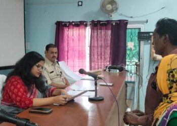 ଜୁନାଗଡ ଠାରେ ଜିଲ୍ଲାପାଳଙ୍କ ଅଧ୍ୟକ୍ଷତାରେ ଏକ ଜନଶୁଣାଣି ଶିବିର