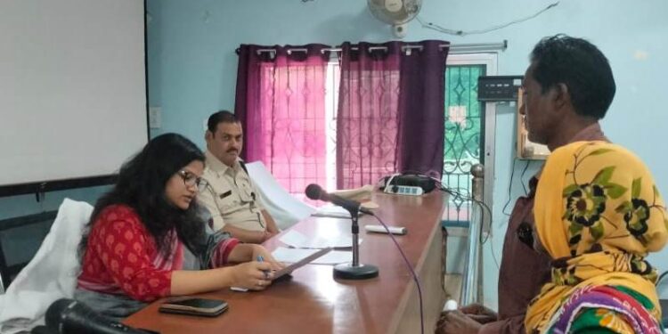 ଜୁନାଗଡ ଠାରେ ଜିଲ୍ଲାପାଳଙ୍କ ଅଧ୍ୟକ୍ଷତାରେ ଏକ ଜନଶୁଣାଣି ଶିବିର