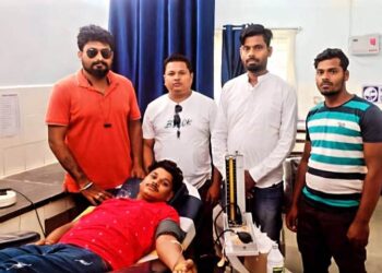 ରକ୍ତଦାନ କଲେ ବିଜୁ ଜନତା ଦଳର ଯୁବ କର୍ମୀ