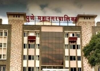 पुणे महानगर पालिकेची दुकानांवर कारवाई होणार