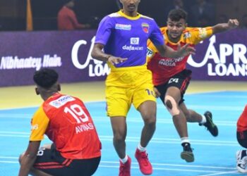 ଅତ୍ୟନ୍ତ ଉତ୍ସାହଜନକଭାବେ କଟକର ଜୱାହାରଲାଲ ନେହେରୁ ଇନଡ଼ୋର ଷ୍ଟାଡ଼ିୟମରେ ଆରମ୍ଭ ହୋଇଛି ଅଲ୍ଟିମେଟ୍ ଖୋ ଖୋ ସିଜନ ୨