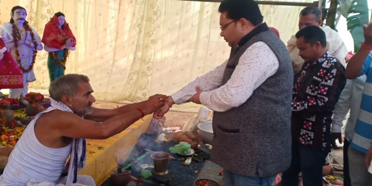 ଧୂମାଭଟା ରେ ରଣା ସମାଜ ପକ୍ଷରୁ କୁରାଳ ପଞ୍ଚମି କୁରାଲ ପୂଜା ଆନନ୍ଦ ଉତ୍ସାହ ଉଦ୍ଦୀପନା ସହ ପାଳିତ : ପୂଜା ରେ ସାମିଲ୍ ହେଲେ ବିଧାୟକ ସରୋଜ