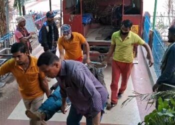 ହେଲମେଟ୍  ନଥିବାରୁ ଚାଲିଗଲା ବାଇକ ଚାଳକଙ୍କ ଜୀବନ