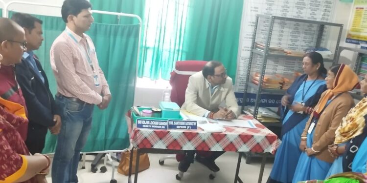 ଜେମାଦେଇପୁର ସ୍ୱାସ୍ଥ୍ୟ ଓ ଆରୋଗ୍ୟ କେନ୍ଦ୍ରରେ କେନ୍ଦ୍ରୀୟ ଟିମି