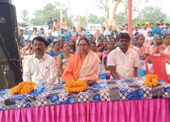ଭଗବାନ ବୀର ବିର୍ଶା ମୁଣ୍ଡା ଙ୍କ ପ୍ରତିମୂର୍ତ୍ତି ଜାମଦା ମଠ ପଡିଆ ଠାରେ ଉଦ୍ଘାଟିତ ହୋଇଯାଇଛି ।