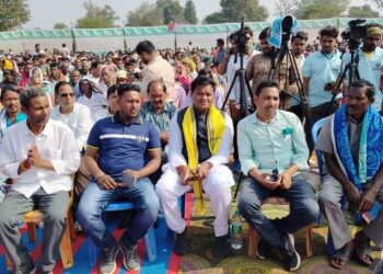 ଯୋଗିମୁଣ୍ଡା ରେ ସମାଜ ସେବୀ ବଲରାମ ବାର୍ଗତ୍ତି ଙ୍କ ନୂତନ ବର୍ଷ ର ବନ୍ଧୁମିଳନ