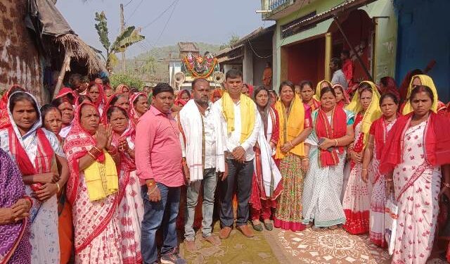 ନାମ ସଂକୀର୍ତନ ଓ ଜୟ ଜଗନ୍ନାଥ ଧ୍ୱନିରେ କମ୍ପିତ ହେଲା ନାଚୁଣୀ ସୁନାଖଳା ଗ୍ରାମ ପ୍ରରିକ୍ରମା କଲା ଜୟ ଜଗନ୍ନାଥଙ୍କ ଅପ୍ରଣ ରଥ