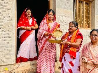 ବାଲୁଗାଁ ବିଜ୍ଞାପିତ ଅଞ୍ଚଳ ପରିଷଦ ୱାର୍ଡ଼ ନଂ ୮,୯ ଓ ୧୦ ରେ ଅର୍ପଣ ରଥ ପରିକ୍ରମା