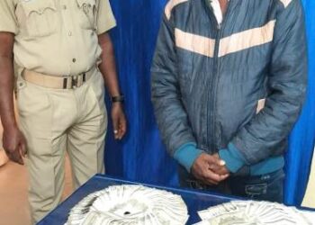 ବାଲିଘାଟ କର୍ମଚାରୀକୁ ଧମକ ଦେଇ ଟଙ୍କା ଲୁଟ କରିଥିବା ଯୁବକକୁ କୋର୍ଟ ଚାଲାଣ