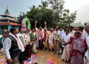 କଟକ ସଦର ନିର୍ବାଚନ ମଣ୍ଡଳୀର ବିଭିନ୍ନ ପଞ୍ଚାୟତରେ ପରିକ୍ରମା କଲା ଅର୍ପଣ ରଥ