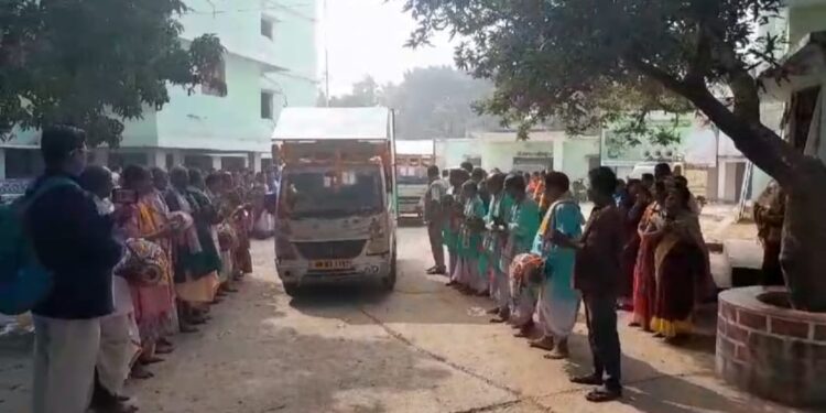କଟକ ଜିଲ୍ଲାର ବିଭିନ୍ନ ବ୍ଲକ ପରିସର ରୁ ଜଗନ୍ନାଥଙ୍କ ଅର୍ପଣ ରଥ ଶୁଭାରମ୍ଭ