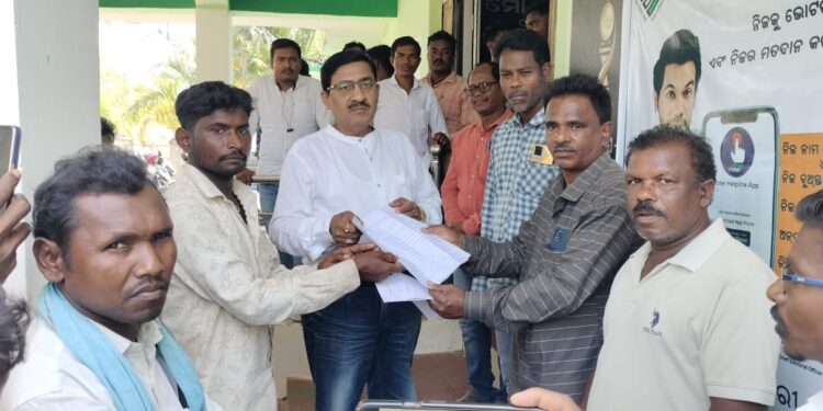 ରାସ୍ତା ନାହିଁ ତୋ ଭୋଟ ନାହିଁ