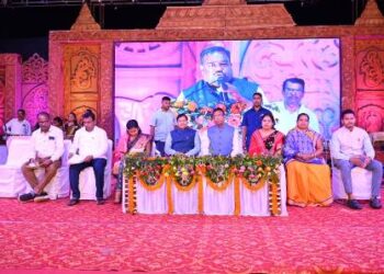 ପଞ୍ଚୁପାଣ୍ଡବ ମହୋତ୍ସବ ଦଶପଲ୍ଲା ନିର୍ବାଚନ ମଣ୍ଡଳୀ ର ଏକ ବିକାଶ ର ଛବି : ଦଶପଲ୍ଲା ବିଧାୟକ