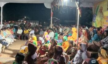 ବିଭିନ୍ନ ଦାବି ନେଇ ନିରାକାରପୁରରେ ଅନଶନ ପଞ୍ଚମ ଦିନରେ ପ୍ରଶାସନ ଓ ଅନଶନକାରୀ ଙ୍କ ଆଲୋଚନା : ପ୍ରତିଶ୍ରୁତି ପରେ ଅନଶନ ଭାଙ୍ଗିଲା