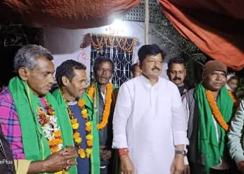 ମାହାଙ୍ଗା : ବି ଜେ ପି ଦଳ  ଛାଡ଼ି  ବି ଜେ ଡି ରେ ଯୋଗ ଦେଇଥିଲେ