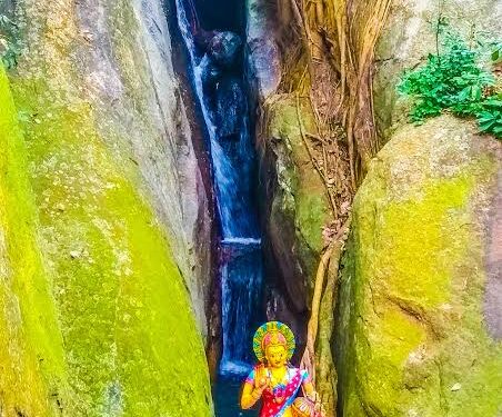 ଅସୁରକୁମାରୀଙ୍କ ପୀଠରେ ବିଶ୍ଵଶାନ୍ତି ଗୀତା ମହାଯଜ୍ଞ : କଳସ ଯାତ୍ରା
