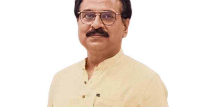 ‘ ସମାଜ’ ର ନୂତନ ମୁଦ୍ରାକର ଓ ପ୍ରକାଶକ ଭାବେ ଡ ପ୍ରଭାସ ଆଚାର୍ଯ୍ୟଙ୍କ ଦାୟିତ୍ଵ ଗ୍ରହଣ
