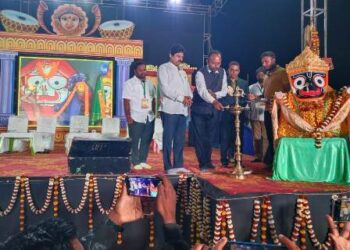 ରାଜ ସୁନାଖଳାରେ ପ୍ରଥମ “ପୁସ୍ତକ ଓ ପଲିଶ୍ରୀ ମେଳା” ଉଦଘାଟିତ