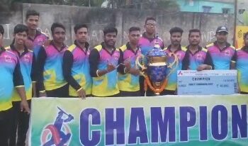 ନୂଆଗଡ଼ ଆଇପିଏଲ କ୍ରୀକେଟ ଟୁର୍ଣ୍ଣାମେଣ୍ଟ ଉଦଯାପିତ