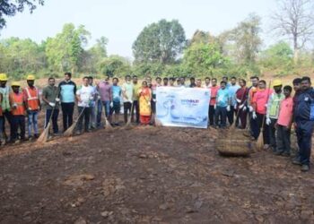 ଟାଟା ଷ୍ଟିଲ ପକ୍ଷରୁ ଡମଶାଳ ନାଳ ସଫେଇ କାର୍ଯ୍ୟକ୍ରମ ଆୟୋଜିତ – ବିଶ୍ୱ ଜଳ ଦିବସ ୨୦୨୪