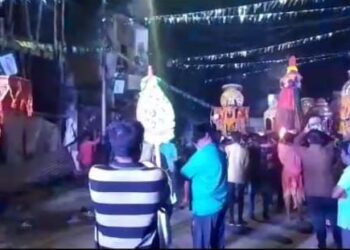 ଫଗୁଦଶମୀରୁ ଆରମ୍ଭ ହେଲା ଦୋଳଯାତ୍ରା : ଅବୀରଲାଗି ପରେ ମା’ଭଗବତୀଙ୍କ ପୀଠ ଚ଼ଳଚ଼ଞ୍ଚଳ  