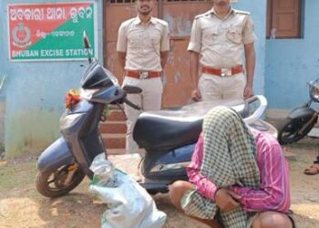 ୪୦ ଲିଟର ଦେଶୀ ମଦ ସମେତ ସ୍କୁଟି ଜବତ – ଜଣେ ଗିରଫ