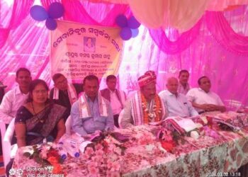 ପ୍ରଧାନ ଶିକ୍ଷକ ଙ୍କୁ ଅବସରକାଳୀନ ସମ୍ଵର୍ଦ୍ଧନା