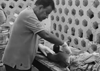 ପଥର ତଳେ ଚାପି ହୋଇ ନାବାଳକ ଗୁରୁତର
