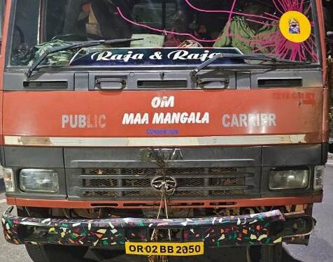 ମାଙ୍କଡ଼ା ପଥର ବୋଝେଇ ଟ୍ରକ କୁ ପୋଲିସ ଜବତ