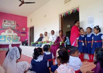 ସରସ୍ଵତୀ ଶିଶୁ ବିଦ୍ୟାମନ୍ଦିର ଇଟାମାଟି ଠାରେ ପ୍ରଥମ ପର୍ଯ୍ୟାୟ ଘର ହିଁ ବିଦ୍ୟାଳୟ ପ୍ରକଳ୍ପ ଅନୁଷ୍ଠିତ