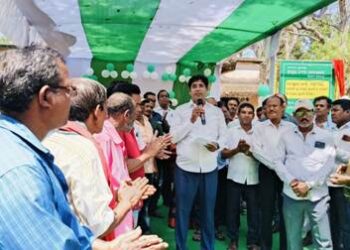 ୩ ରୂପାନ୍ତରିତ କଲେଜକୁ : ନୟାଗଡ଼ ବିଧାୟକ ଡ. ଅରୁଣ କୁମାର ସାହୁ ଲୋକାର୍ପିତ କରିଛନ୍ତି ।